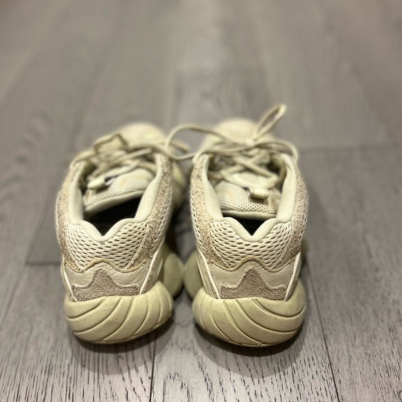 Yeezy 500 supermoon yellow 5.5 MENS 7 WOMEN [sold] - Picture 10 of 12